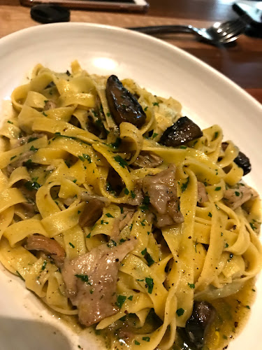 Rosa's Canteen - Hospitality and gastronomy