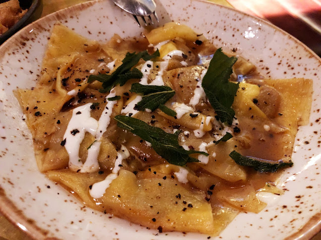 Mercado - Hospitality and gastronomy