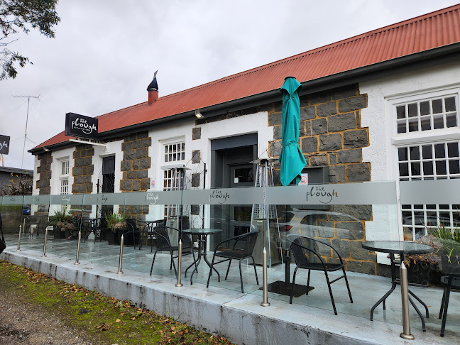 17 Main St, Myrniong VIC 3341