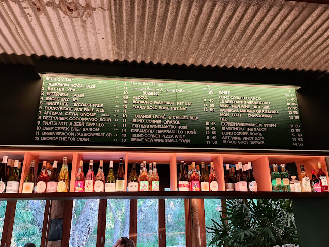 Opinii despre Bungalow Neighbourhood Social în Dunsborough - Hospitality and gastronomy