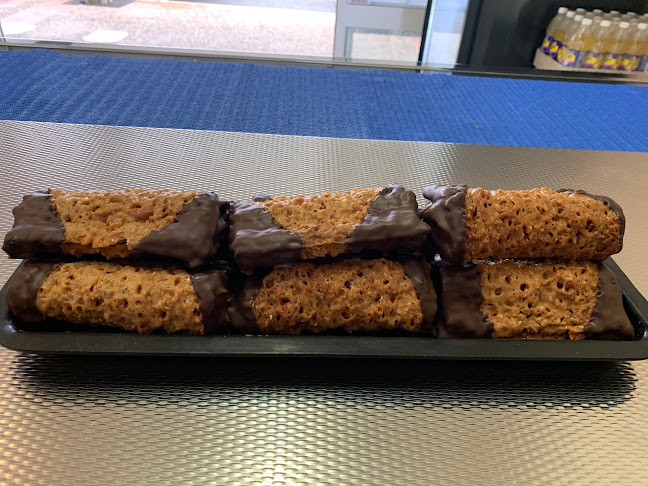 Comentarii opinii despre Lee's Cakes & Pastries Bakery Palm Beach