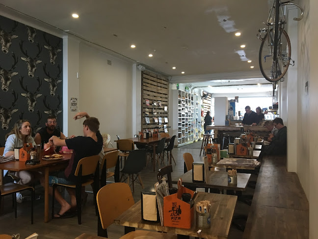 Opinii despre The Book & Burrow în Nowra - Hospitality and gastronomy