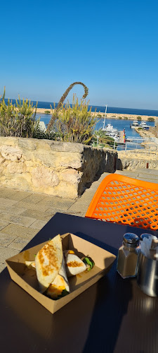 Opinii despre Neptune’s Cafe în Two Rocks - Hospitality and gastronomy