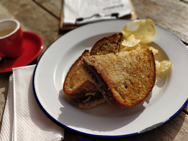 Opinii despre Percy's Bar în Southport - Hospitality and gastronomy