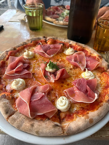 Goccia Italian Pizzeria - Hospitality and gastronomy