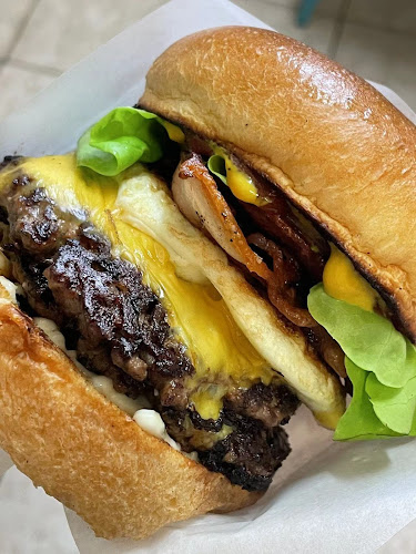 Opinii despre Burger Zone & Cafe în North Hobart - Hospitality and gastronomy