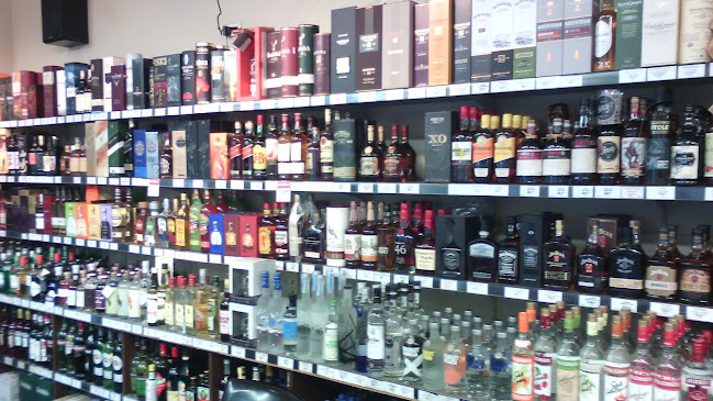 Comentarii opinii despre Rose Bay Drive-In Liquor Store