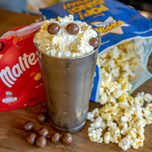 His Boy Elroy - Wollongong