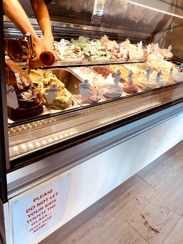 Comentarii opinii despre Gelato and Açai Cabarita Beach