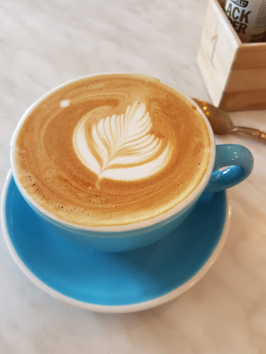 Comentarii opinii despre VINVERO Espresso & Eatery