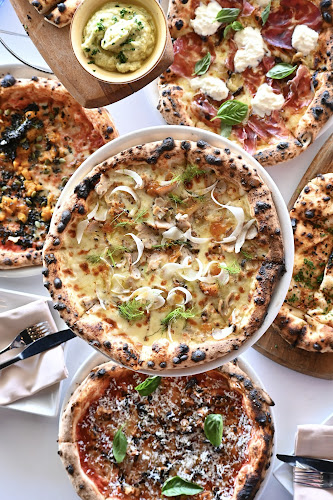 Opinii despre La Capannina în Scarborough - Hospitality and gastronomy