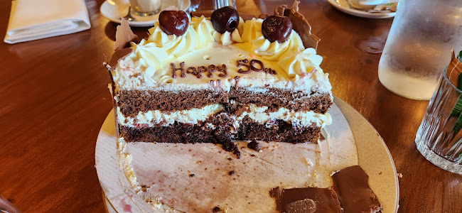 Comentarii opinii despre LIVE 'N' LET PIE