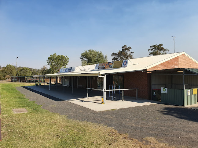 Opinii despre Aberdeen Sports And Rec în Sydney - Hospitality and gastronomy