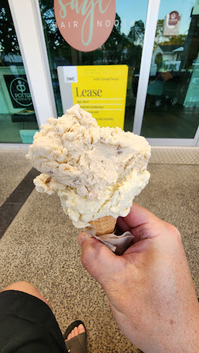 Amo Gelato Caffe - Hospitality and gastronomy