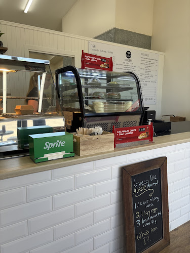 2 Mayfair Dr, Emerald QLD 4720