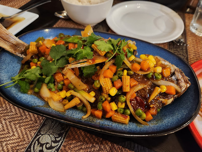 Comentarii opinii despre Muang Thong - Golden City Thai Restaurant