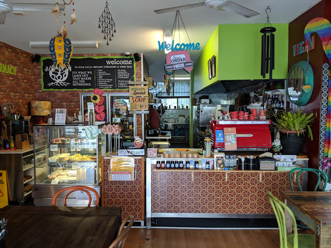 rawthentic - organic unbakery and farmacy - Hospitality and gastronomy