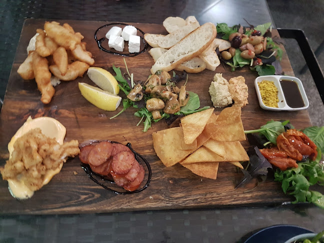 Backbeach Cafe & Restaurant