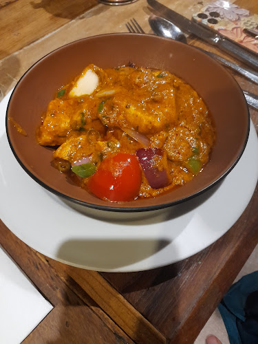 35 Duporth Ave, Maroochydore QLD 4558