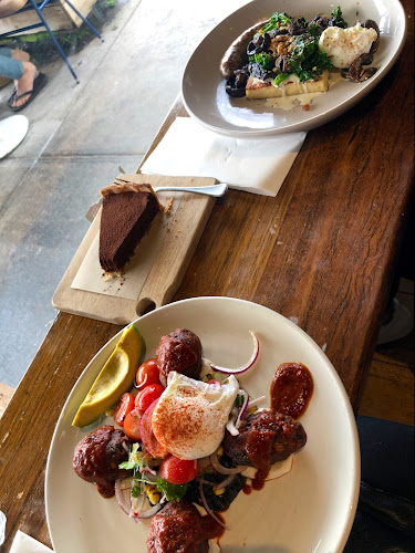 Red Door Corner Store - Hospitality and gastronomy