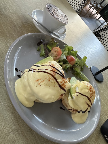 1/40-42 Hanlan St, Surfers Paradise QLD 4217