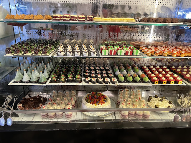 Bazaar Gold Coast - Surfers Paradise