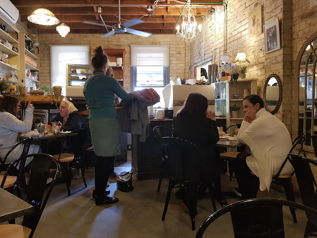 Your Vintage Occasion Tea Salon