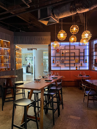 Comentarii opinii despre Mamasan Kitchen + Bar