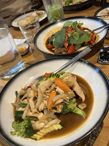 92 Chilli Basil Thai Restaurant - Hospitality and gastronomy