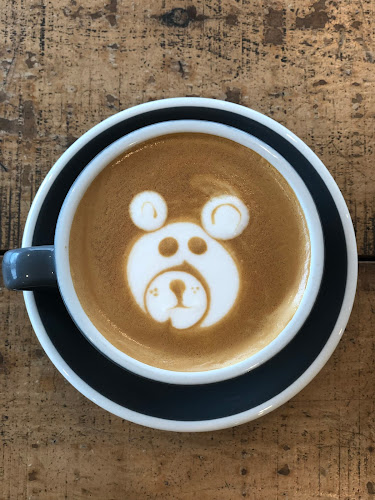 Opinii despre Papercup Coffee Southport în Southport - Hospitality and gastronomy