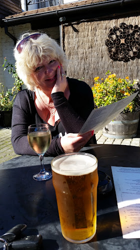 Last Drop Elizabethan - Hospitality and gastronomy