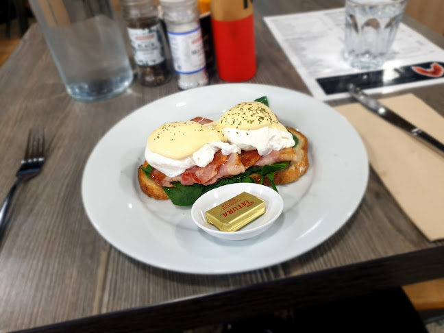 Blind Freddy's Cafe - Hospitality and gastronomy