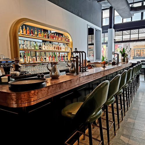 Rothwell’s Bar & Grill