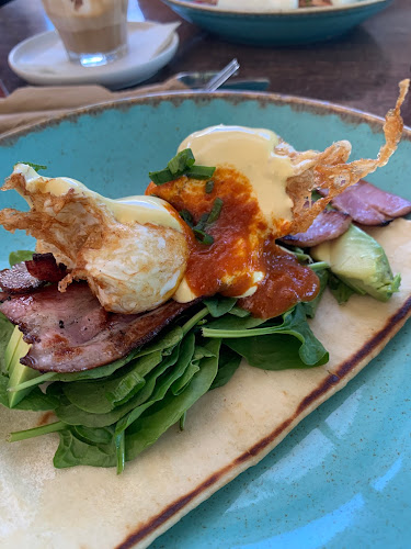 Comentarii opinii despre Mabu Mayi Cafe