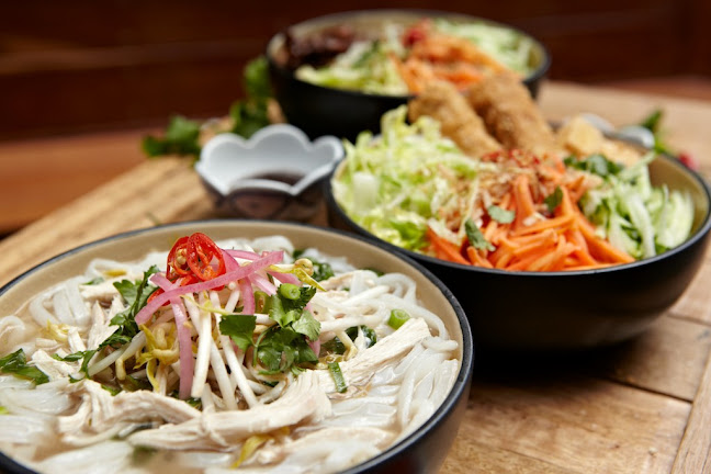 Opinii despre Roll'd Fountain Gate în Narre Warren - Hospitality and gastronomy