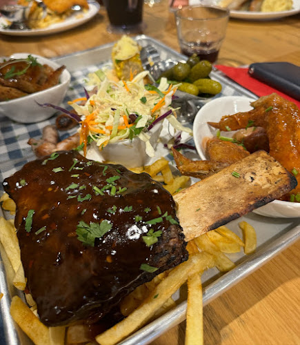 Hahndorf Inn - Hospitality and gastronomy