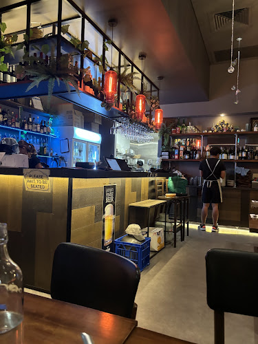 Osha Kitchen & Bar - Hope Island