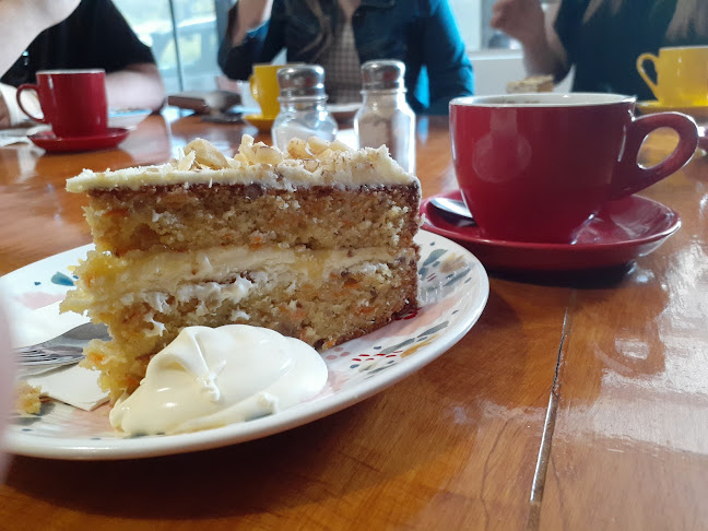 Brewsters Foodstore & Cafe - Hospitality and gastronomy