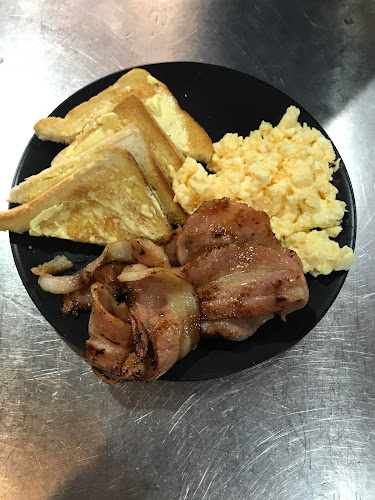 Opinii despre Cafe Four în Albion Park - Hospitality and gastronomy