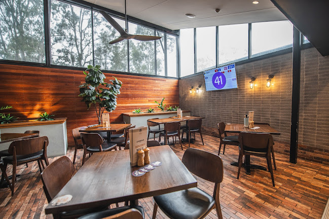 Leumeah Hotel - Sydney