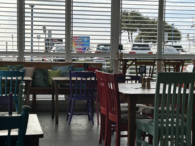 Beach Street Deli - Hospitality and gastronomy