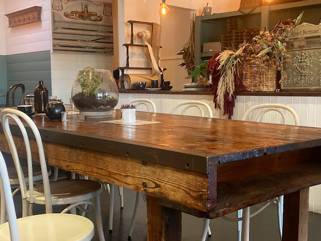 Ma Belle’s Cafe - Hospitality and gastronomy