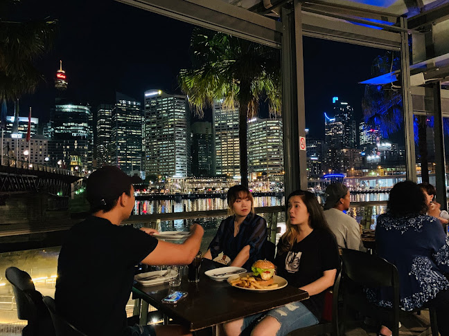 Hurricane's Grill Darling Harbour - Sydney