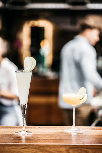 Comentarii opinii despre Public