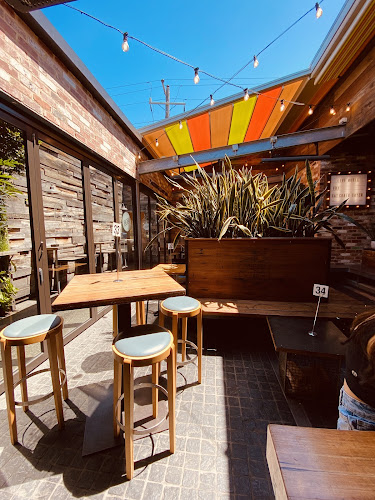 Comentarii opinii despre The Grovedale Hotel