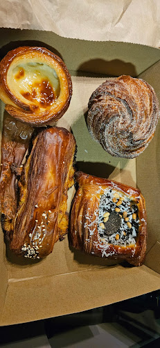 Comentarii opinii despre Layers Bakery