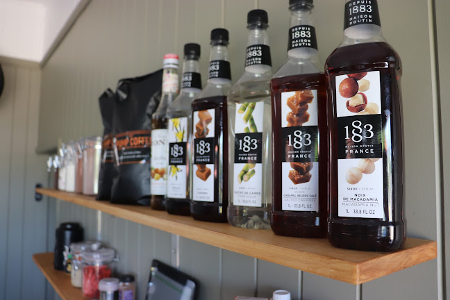 Comentarii opinii despre The Vintage Bee Coffee Co.