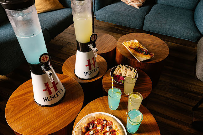Henley's Bar & Kitchen - Sydney