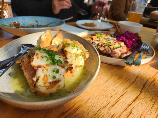 Lotus Barangaroo - Hospitality and gastronomy