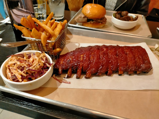 12 Queens Ave, Springvale VIC 3171